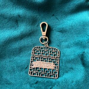 Brand New La Mer Large Gold Filagree Creme Holiday Ornament / Keychain / Key Rin